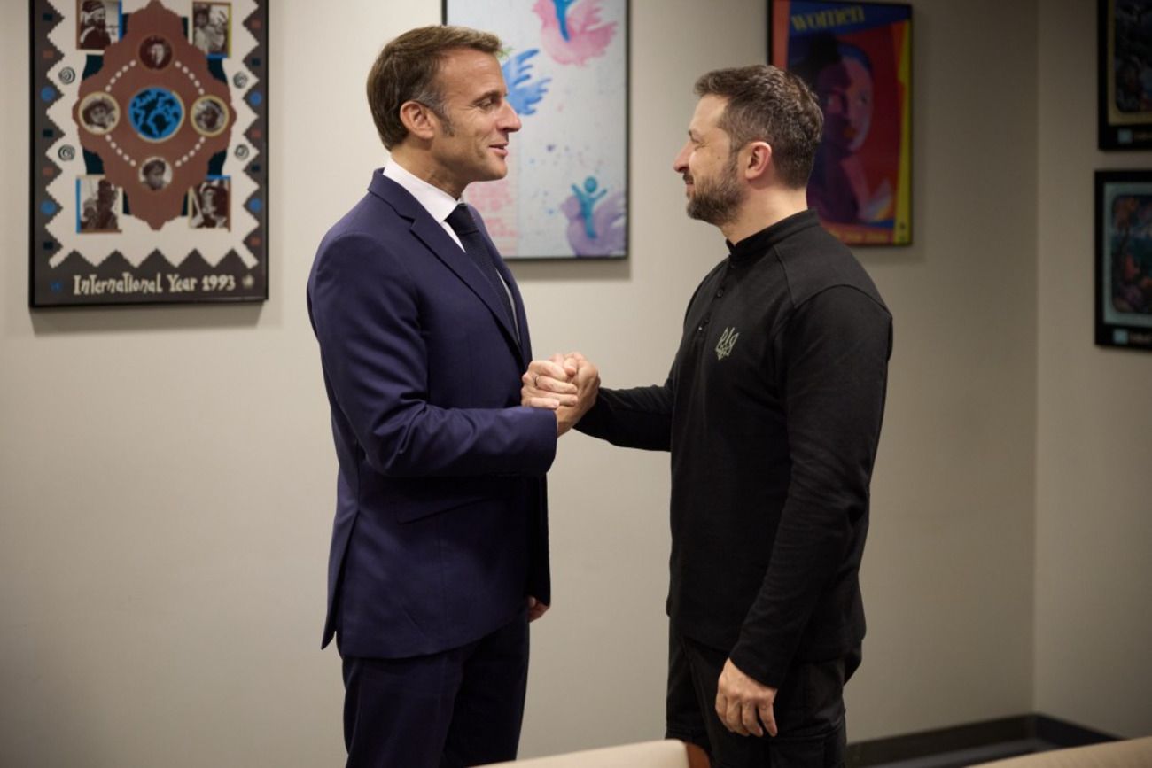 Зеленский встретился с Макроном в США Зеленский встретился с Макроном в США