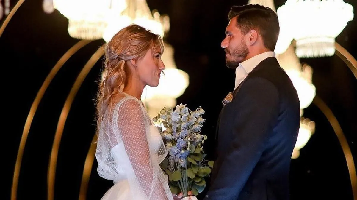 Нікіта Добринін і Даша Квіткова обмінялись обітницями Нікіта Добринін і Даша Квіткова обмінялись обітницями