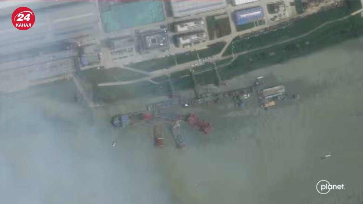 Китайская атомная подводная лодка утонула возле пирса Китайская атомная подводная лодка утонула возле пирса