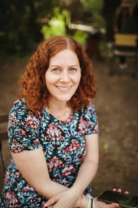 Цвета волос, которые старят женщин после 50 лет Цвета волос, которые старят женщин после 50 лет