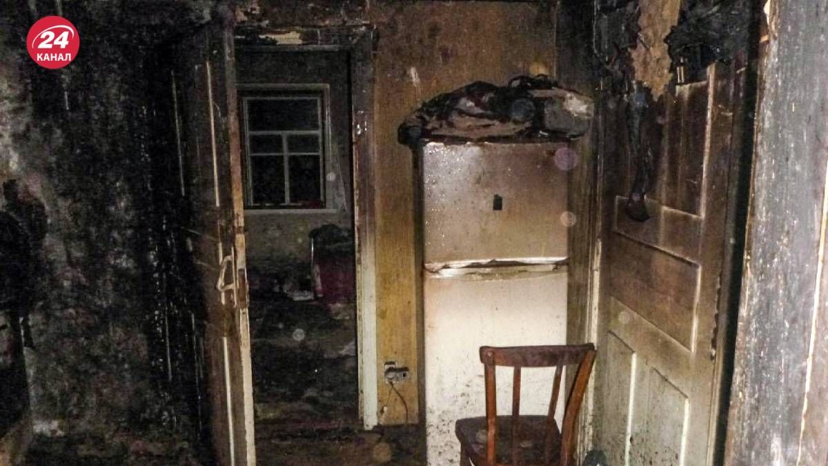 В Полтавской области в собственном доме погибла целая семья В Полтавской области в собственном доме погибла целая семья