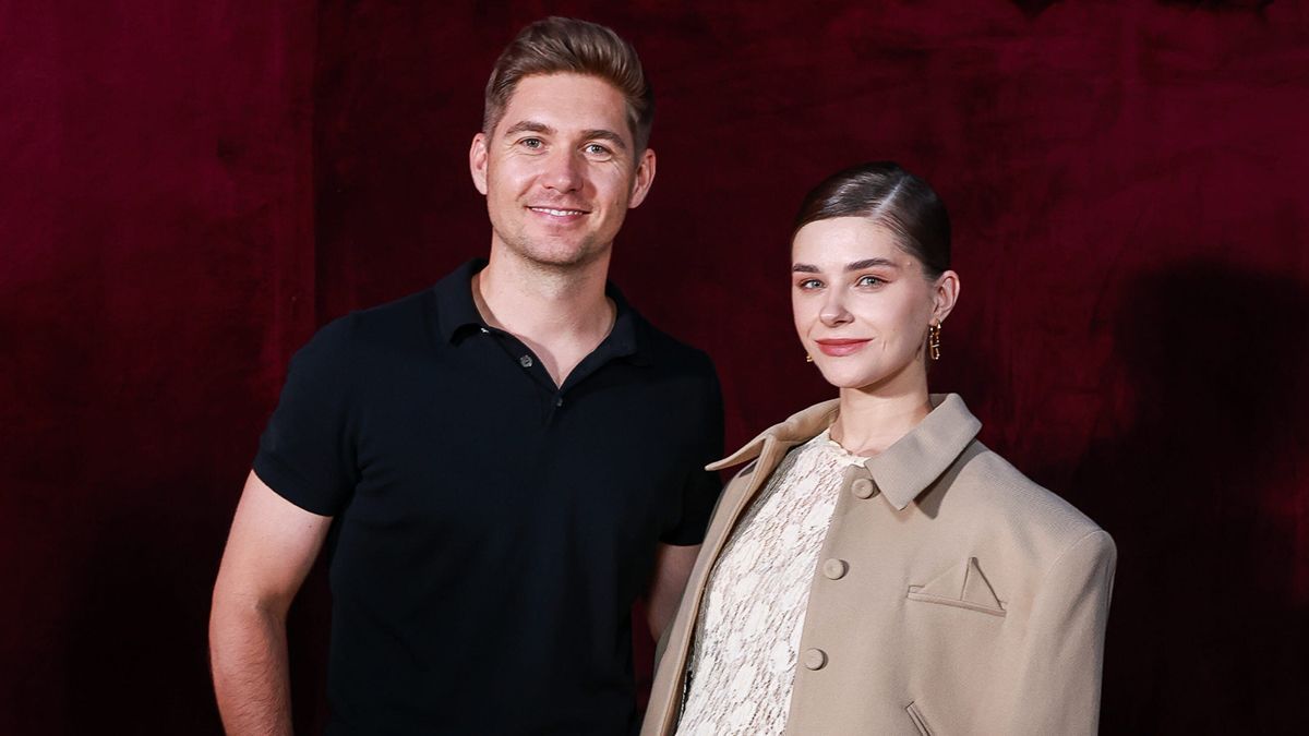 Володимир Остапчук з дружиною Володимир Остапчук з дружиною