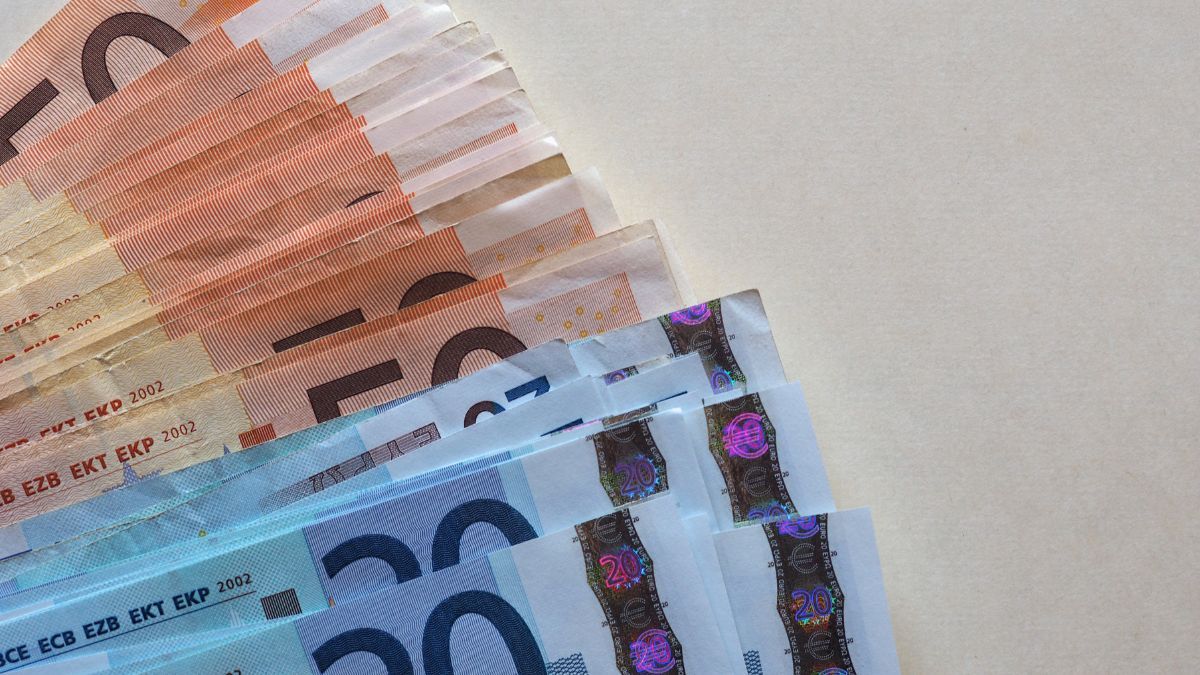 Угорщина заблокує транш від ЄС Угорщина заблокує транш від ЄС