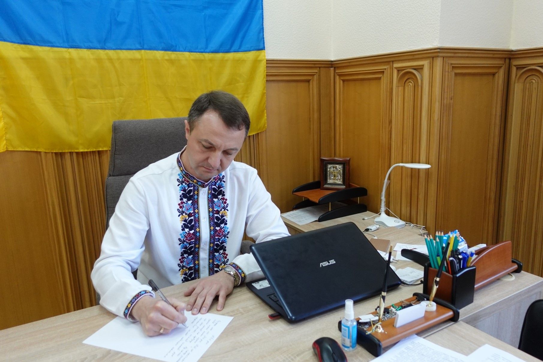 Радиодиктант 2024 - Тарас Креминь прогнозирует рекорд во время юбилейного флешмоба Радиодиктант 2024 - Тарас Креминь прогнозирует рекорд во время юбилейного флешмоба