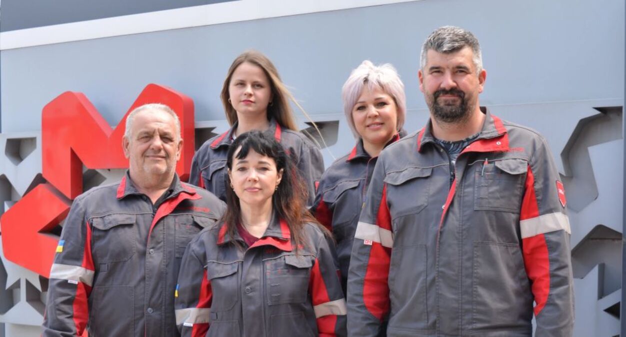 Зміни металургії України під час війни - жінки у чоловічих професіях, ветерани-студенти - 24 Канал Зміни металургії України під час війни - жінки у чоловічих професіях, ветерани-студенти - 24 Канал