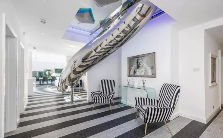 Нерухомість Будинок Гірка замість сходів Нерухомість Будинок Гірка замість сходів