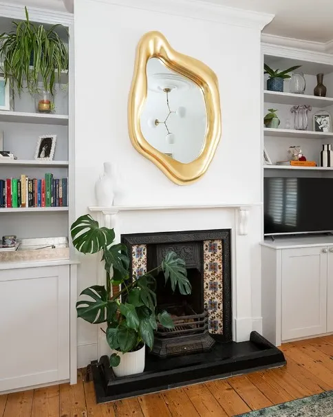 над камином над камином