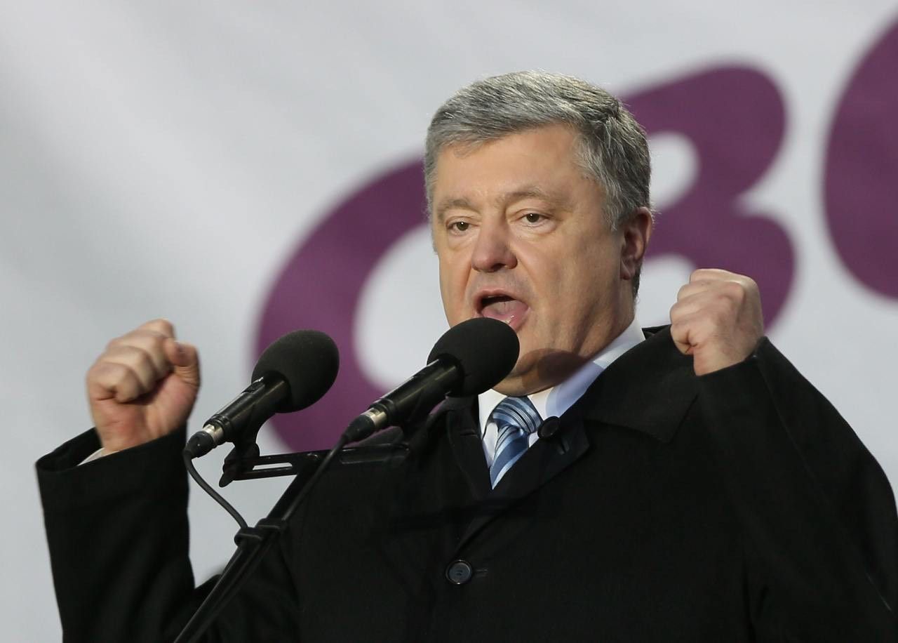 Порошенко став багатшим на 2 мільярди Порошенко став багатшим на 2 мільярди