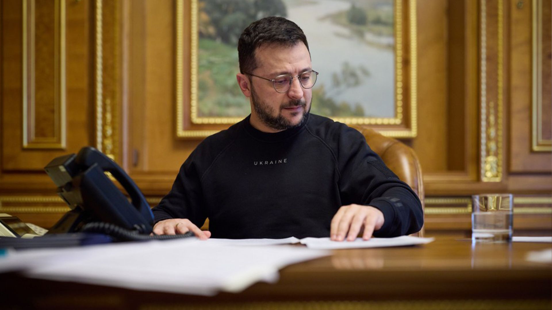 Зеленский провел Ставку Верховного главнокомандующего Зеленский провел Ставку Верховного главнокомандующего