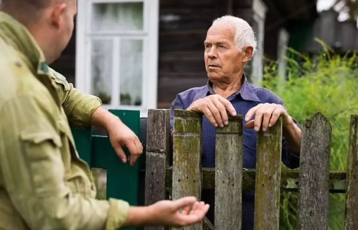 Оригінальна помста сусідові - як господар провчив чоловіка за зруйнований план - Нерухомість Оригінальна помста сусідові - як господар провчив чоловіка за зруйнований план - Нерухомість