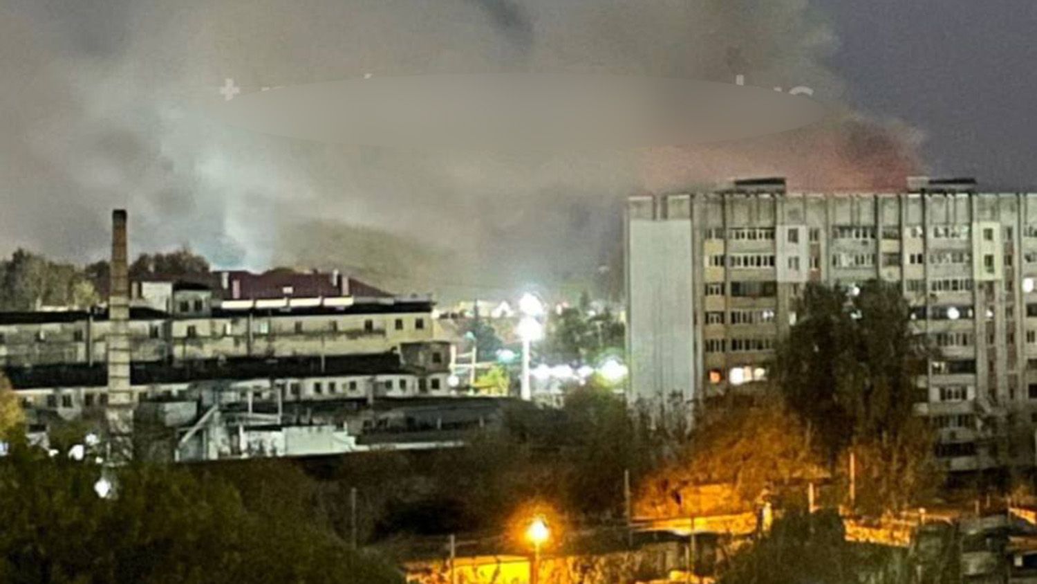 В Брянске вспыхнул завод: оккупанты традиционно говорят о "ПВО" - 24 Канал В Брянске вспыхнул завод: оккупанты традиционно говорят о "ПВО" - 24 Канал