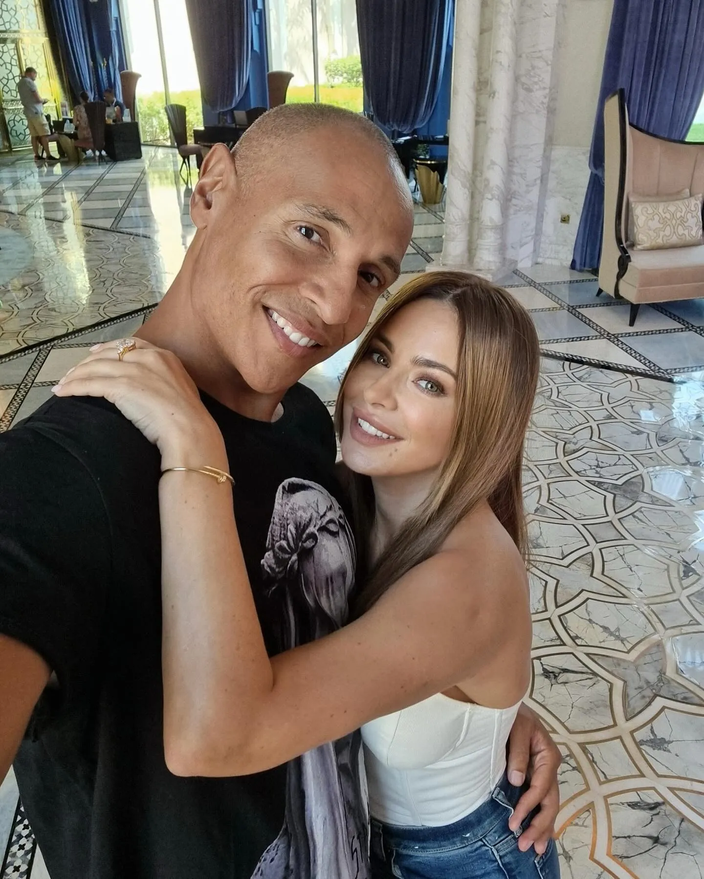 Ани Лорак с новым избранником Ани Лорак с новым избранником