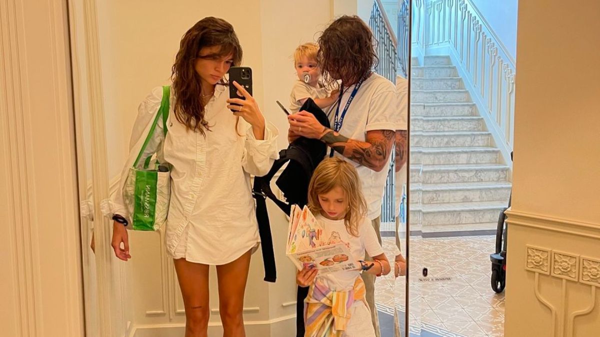 Володимир Дантес і Даша Кацуріна з дітьми Володимир Дантес і Даша Кацуріна з дітьми