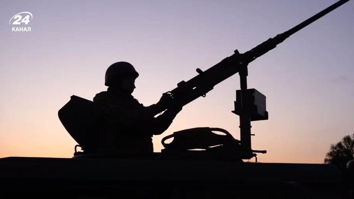 В Хмельницкой области военный, вероятно, случайно ранил мальчика, когда охотился на российские дроны В Хмельницкой области военный, вероятно, случайно ранил мальчика, когда охотился на российские дроны