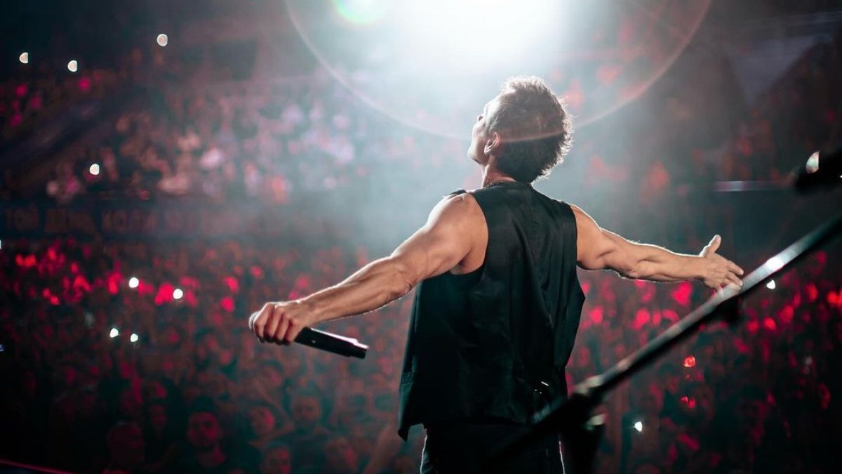 Святослав Вакарчук Святослав Вакарчук