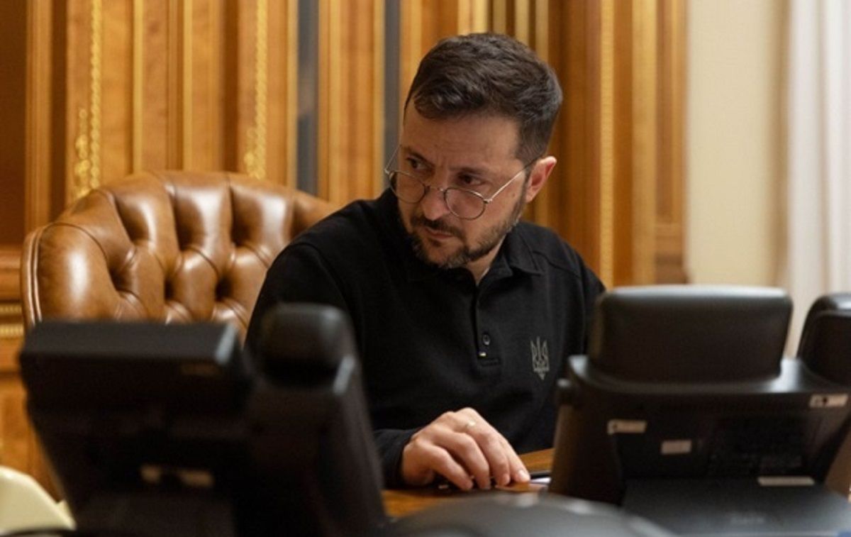 Кто будет писать анонсированную президентом внутреннюю программу действий Кто будет писать анонсированную президентом внутреннюю программу действий