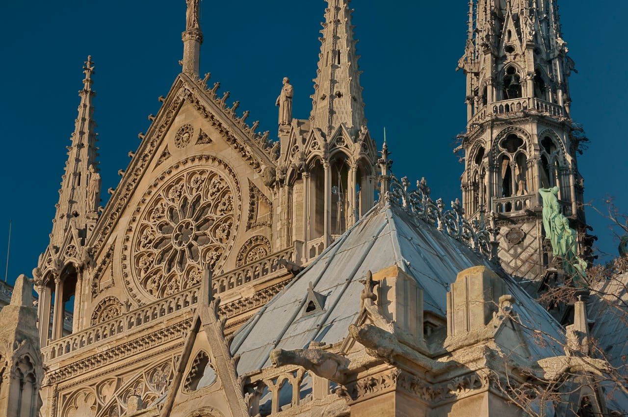 Вход в Нотр-Дам-де-Пари может стать платным Вход в Нотр-Дам-де-Пари может стать платным