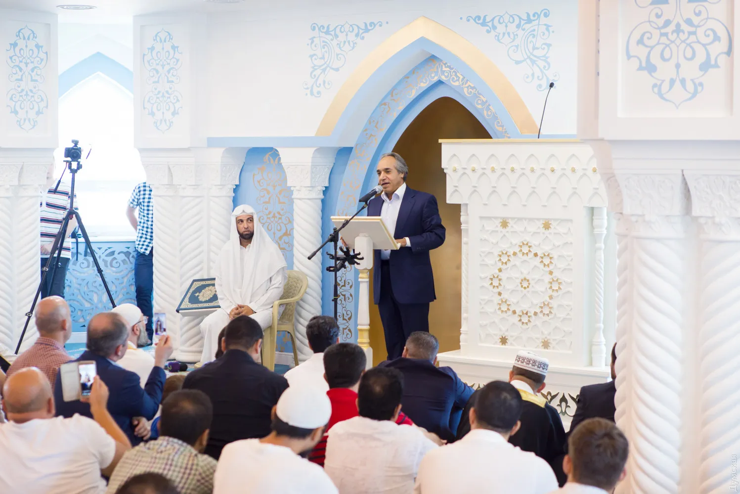 Відкриття східного центру Відкриття східного центру