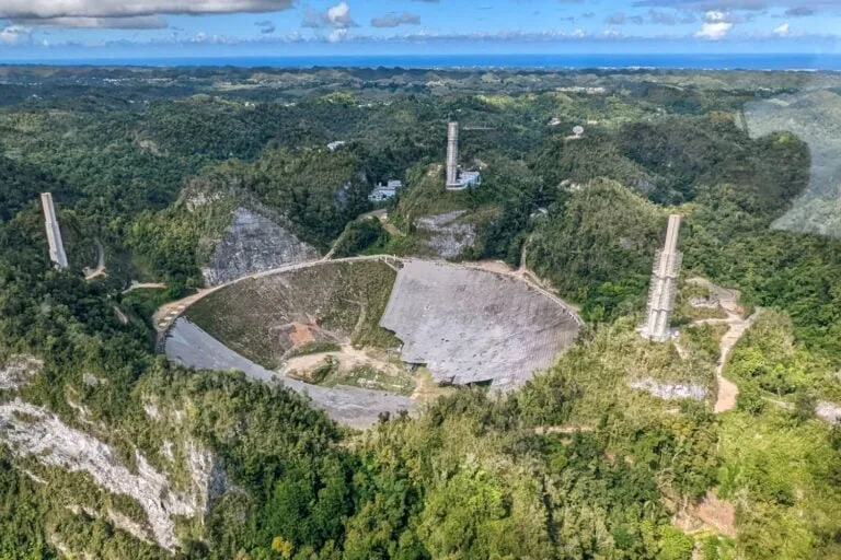 Телескоп Arecibo зносять у грудні 2021 року