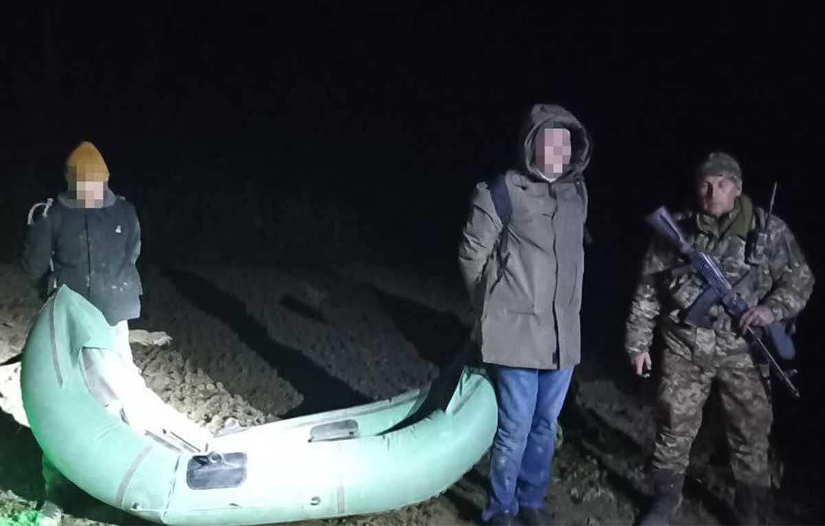 Побег через Тысу - уклонисты заплатили 20 тысяч долларов, а получили весло и лодку - 24 Канал Побег через Тысу - уклонисты заплатили 20 тысяч долларов, а получили весло и лодку - 24 Канал