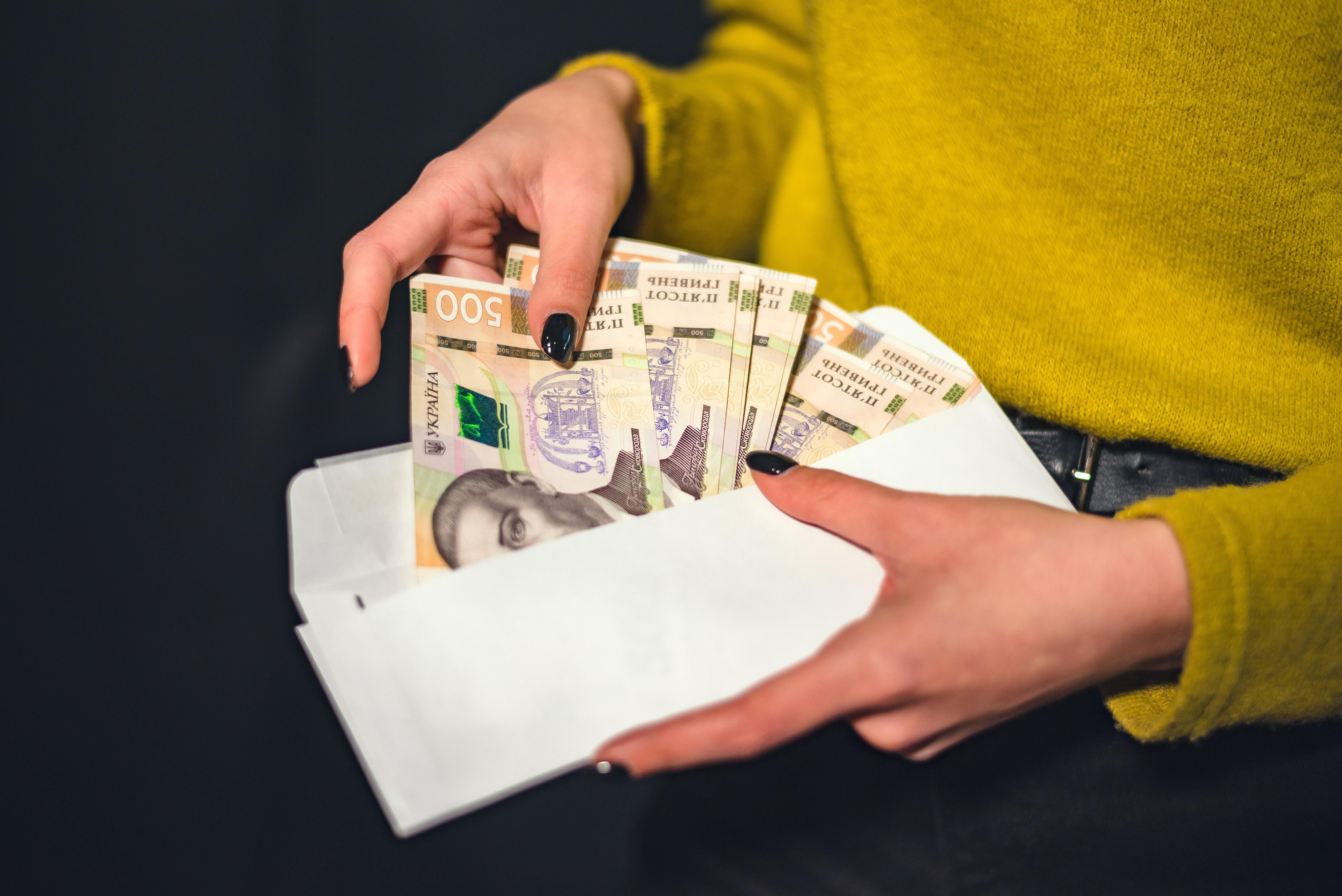 Коли українці отримають тисяу Зеленського Коли українці отримають тисяу Зеленського