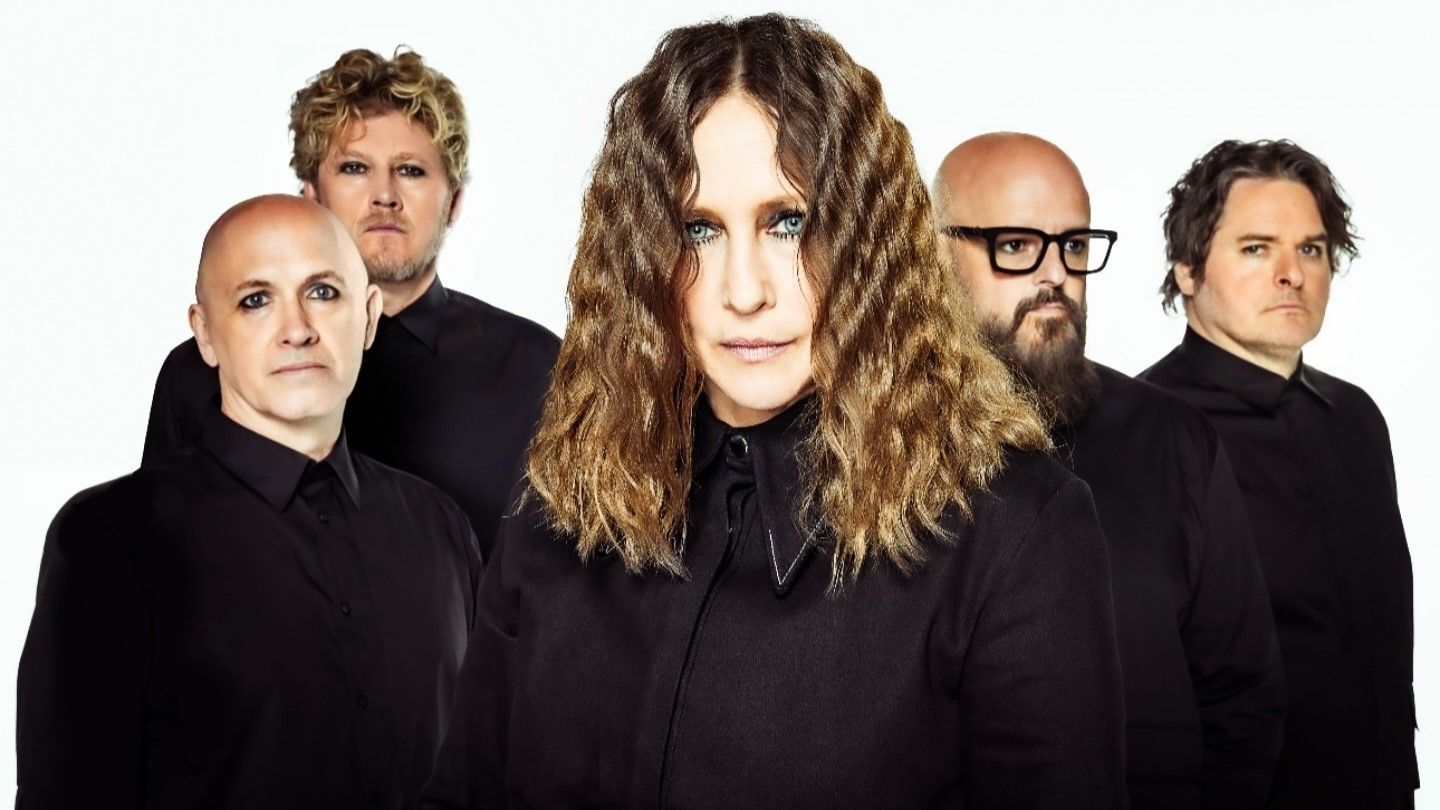 Віра Фарміга з гуртом The Yagas Віра Фарміга з гуртом The Yagas