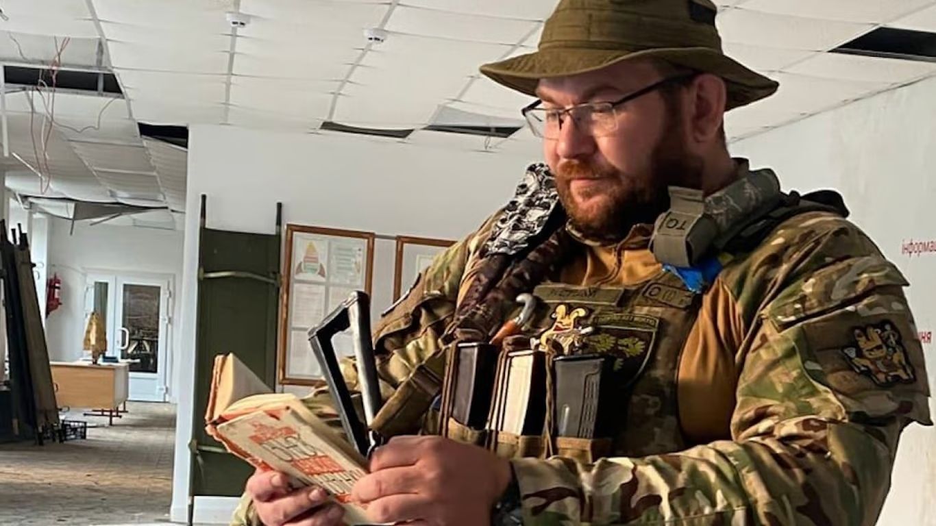 Бунтарь, участник Майдана, в армии с 2014: погиб боевой медик Антон Шевчук, Растишка - 24 Канал Бунтарь, участник Майдана, в армии с 2014: погиб боевой медик Антон Шевчук, Растишка - 24 Канал