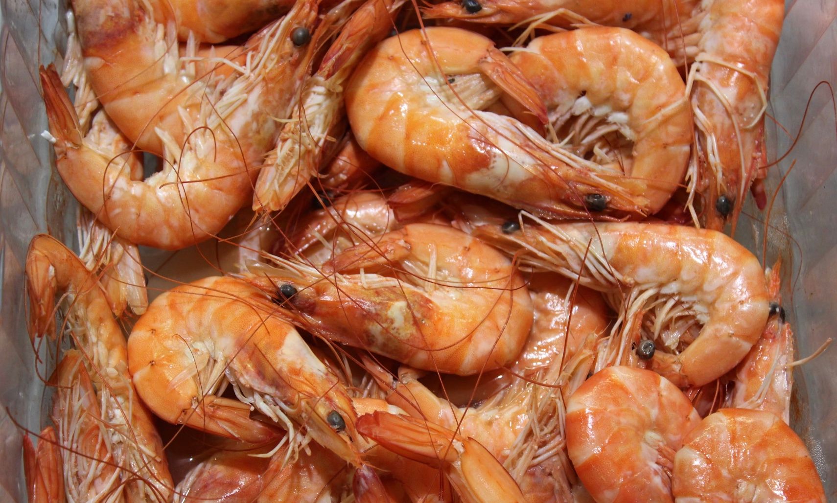 Как быстро чистить креветки Как быстро чистить креветки