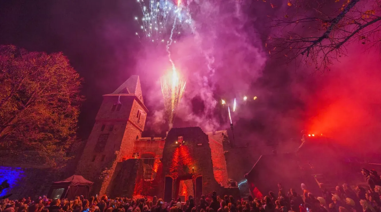 Замок Франкенштейна на Хэллоуин Замок Франкенштейна на Хэллоуин