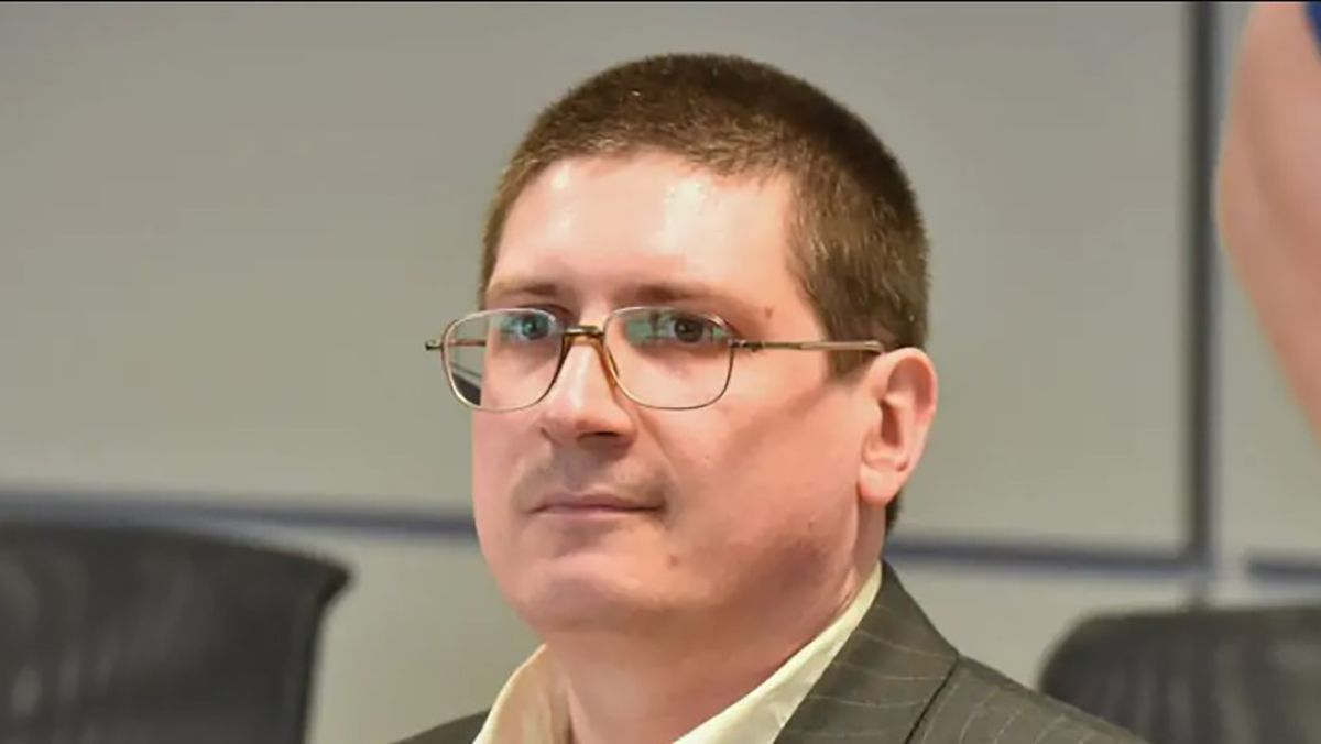 Чешский убийца судится с тюрьмой из-за разрушенного Рождества Чешский убийца судится с тюрьмой из-за разрушенного Рождества