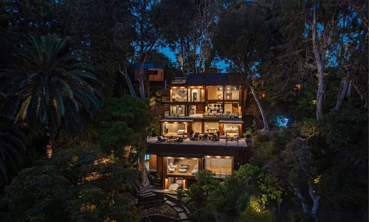 Частный дом в Лос-Анджелесе - это жилье называют лесным тайником - Недвижимость Частный дом в Лос-Анджелесе - это жилье называют лесным тайником - Недвижимость