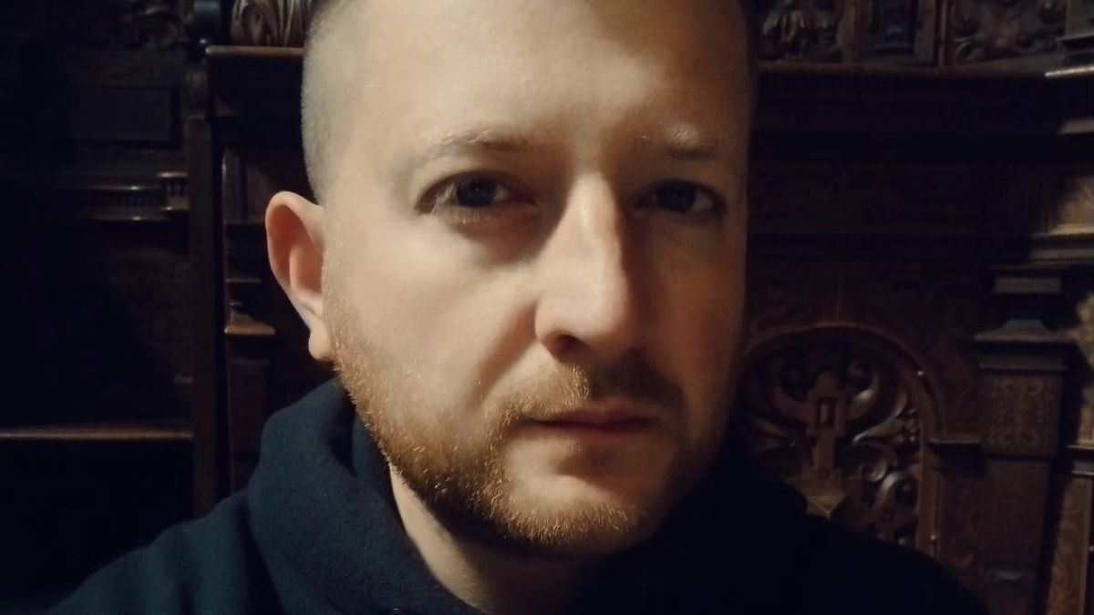 Во время выполнения боевого задания: погиб известный писатель и историк Юрий Канюк - Show24 Во время выполнения боевого задания: погиб известный писатель и историк Юрий Канюк - Show24