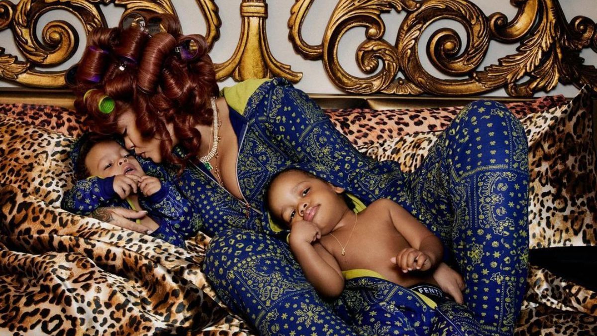 Рианна с двумя сыновьями Рианна с двумя сыновьями