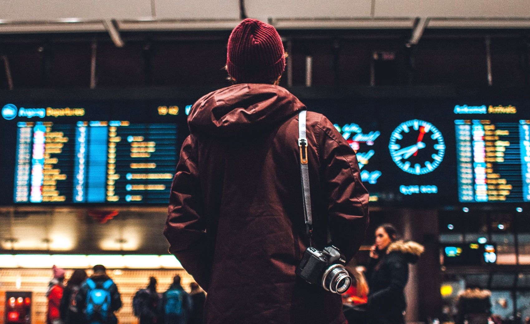 Названо "найдешевший і найспокійніший" день для польотів у різдвяний період Названо "найдешевший і найспокійніший" день для польотів у різдвяний період