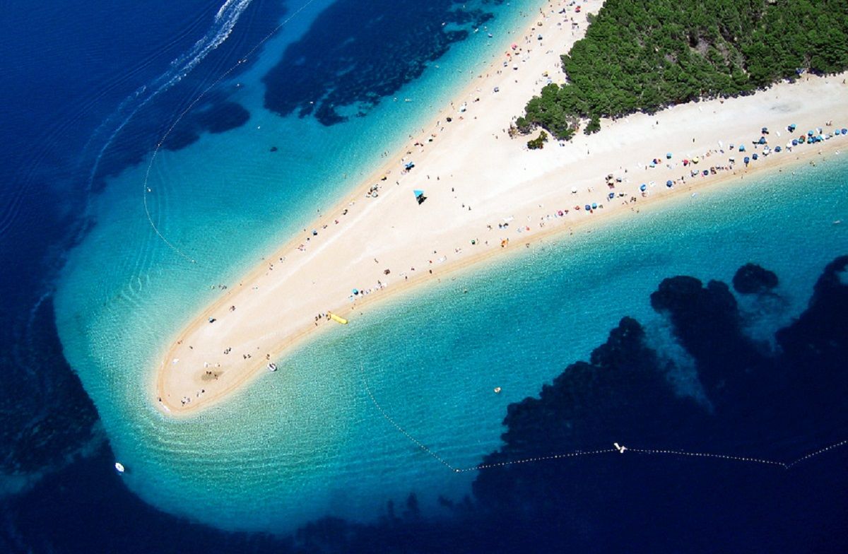 Може назавжди зникнути: знаменитий європейський пляж змінює свою форму - Закордон Може назавжди зникнути: знаменитий європейський пляж змінює свою форму - Закордон