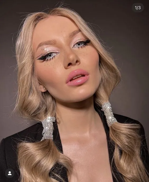 Красивый макияж на Новый год 2025 Красивый макияж на Новый год 2025