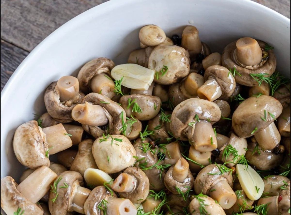 Швидкий спосіб замаринувати печериці Швидкий спосіб замаринувати печериці