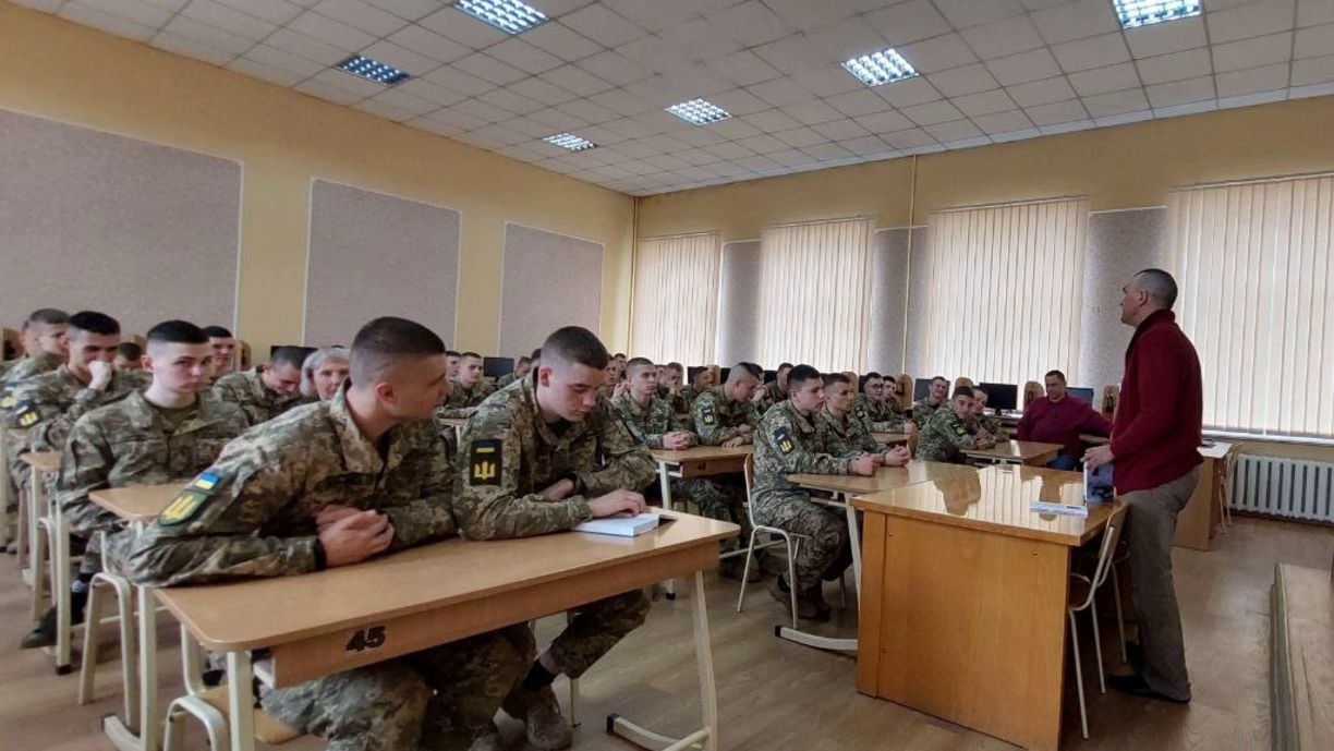 Військова підготовка для студентів - третьокурсників у 2025 році очікують серйозні зміни Військова підготовка для студентів - третьокурсників у 2025 році очікують серйозні зміни