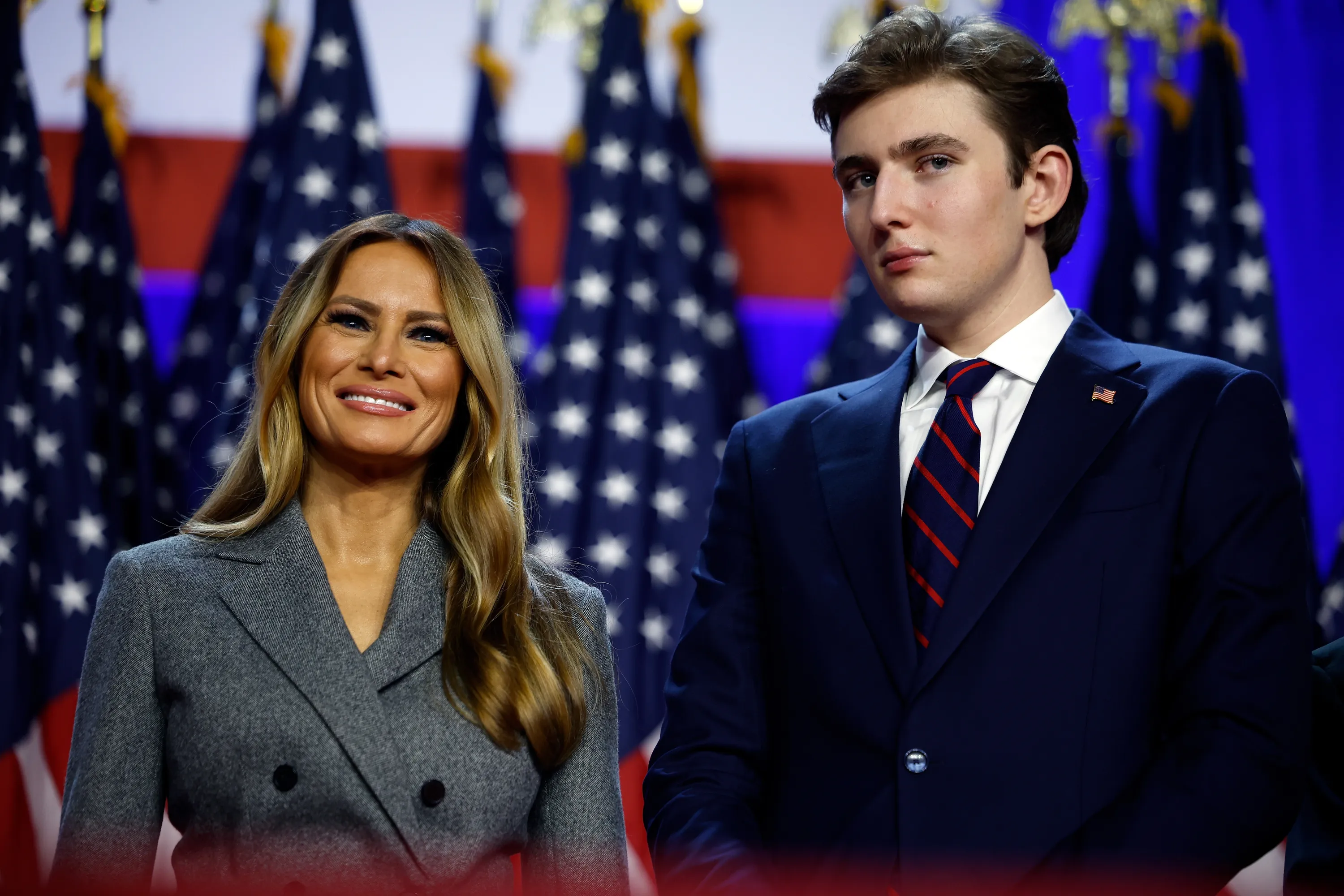 Меланія Трамп і син Баррон Меланія Трамп і син Баррон