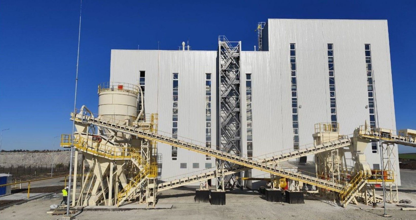 Какая компания инвестировала в Украину миллионы евро Какая компания инвестировала в Украину миллионы евро