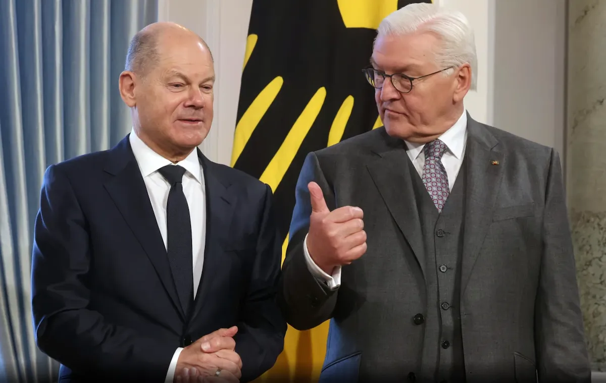 Шольц Штайнмаєр Шольц Штайнмаєр