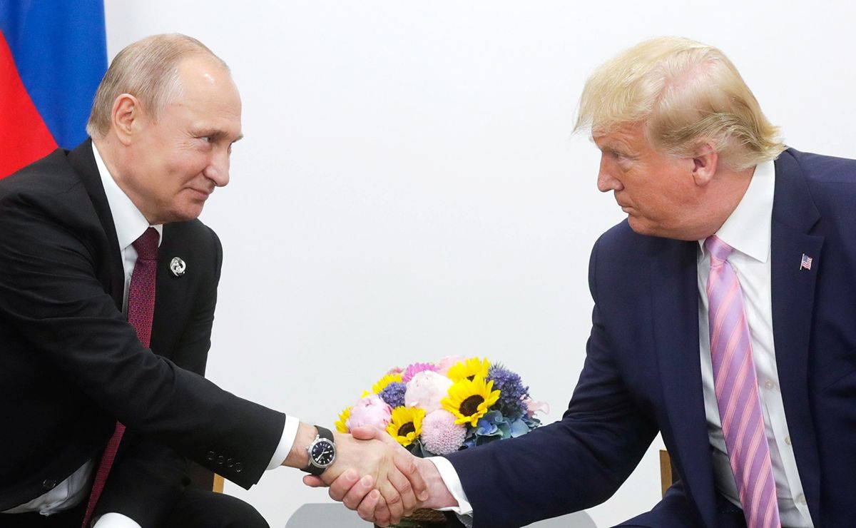 Трамп та Путін на саміті G20 у 2019 році