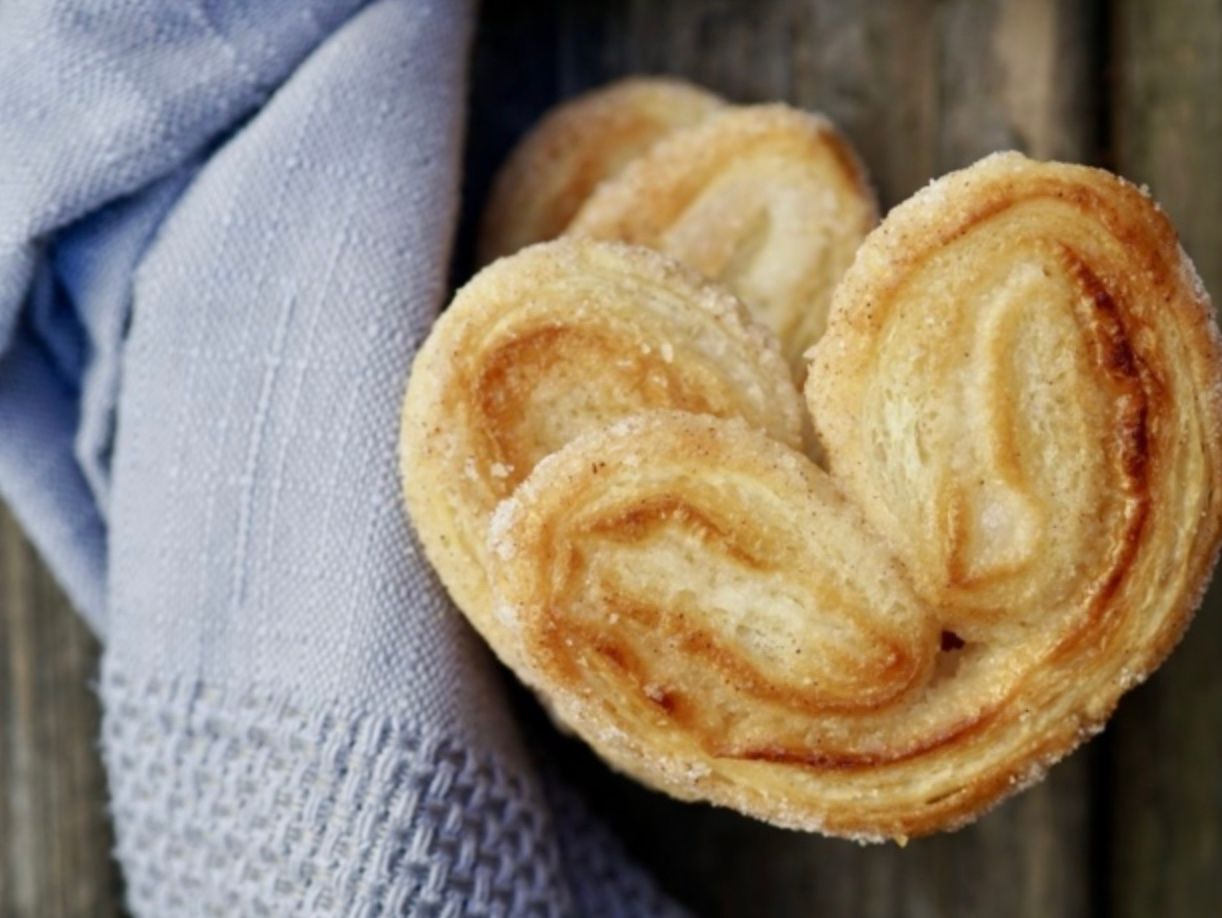 Рецепт сахарного печенья "Ушки" Рецепт сахарного печенья "Ушки"