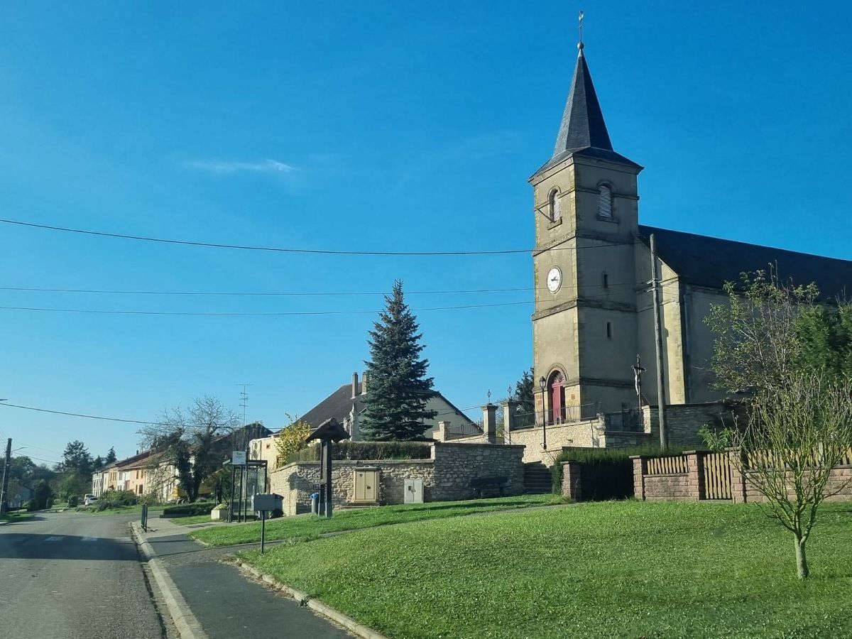 Супруги нашли останки предыдущего владельца дома на чердаке Супруги нашли останки предыдущего владельца дома на чердаке