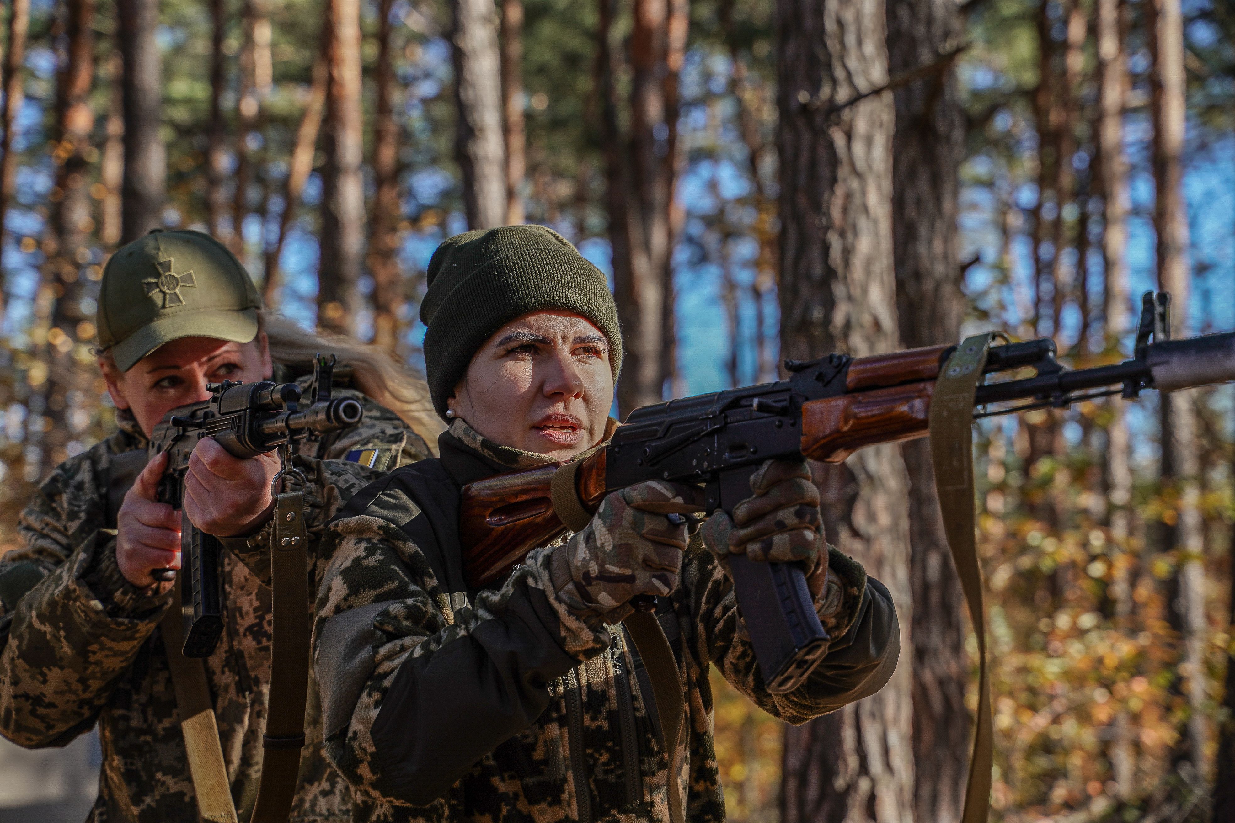 Можлива мобілізація жінок - у Верховній Раді уточнили заяви про військову підготовку - 24 Канал