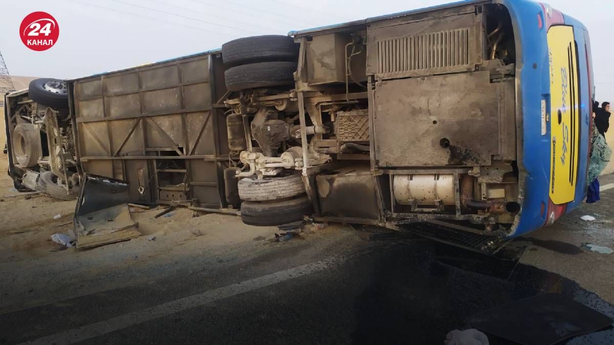 В аварії у Єгипті постраждали українці В аварії у Єгипті постраждали українці