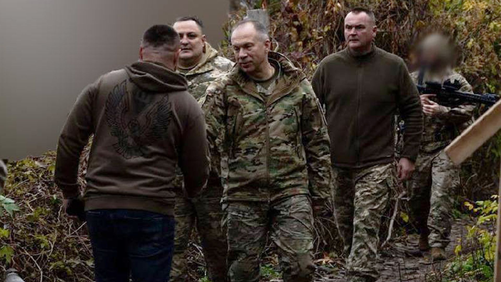 Сырский поработал с военными, участвующими в Курской операции Сырский поработал с военными, участвующими в Курской операции