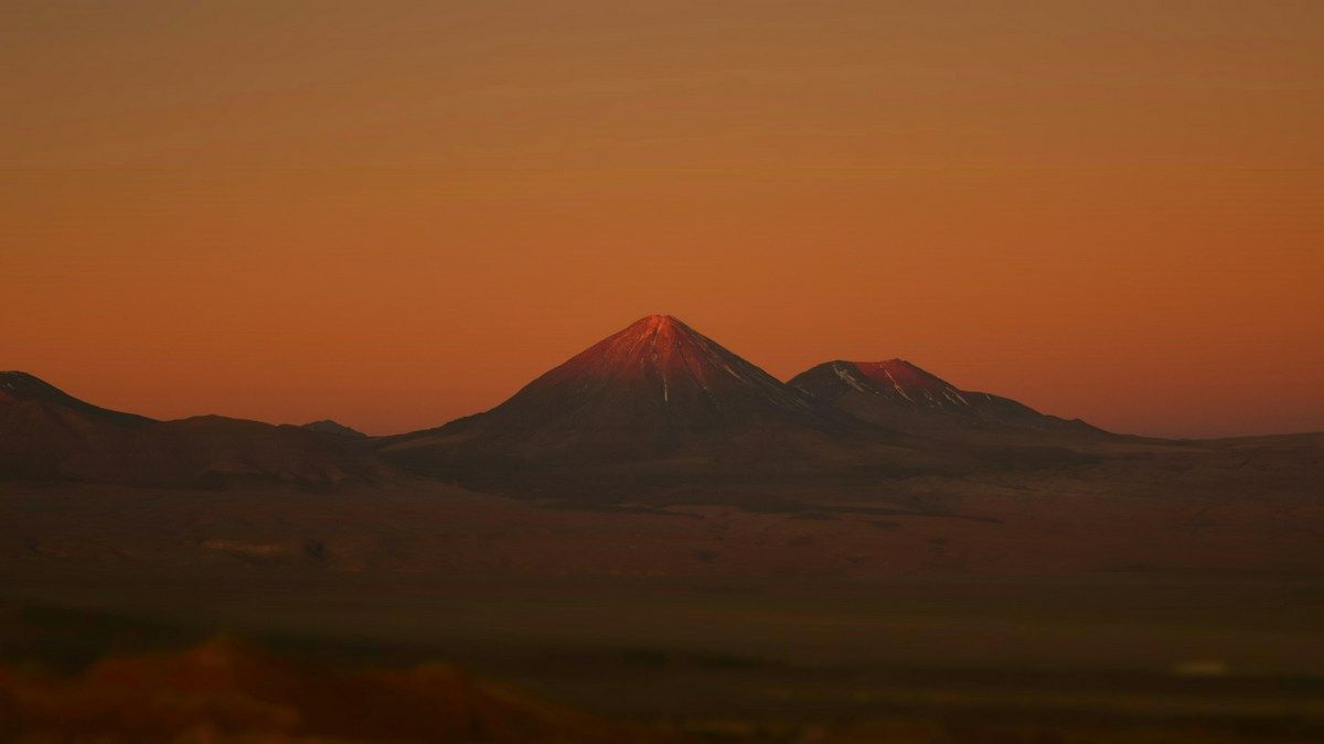 Китайський марсохід знайшов стародавні докази існування океану Китайський марсохід знайшов стародавні докази існування океану