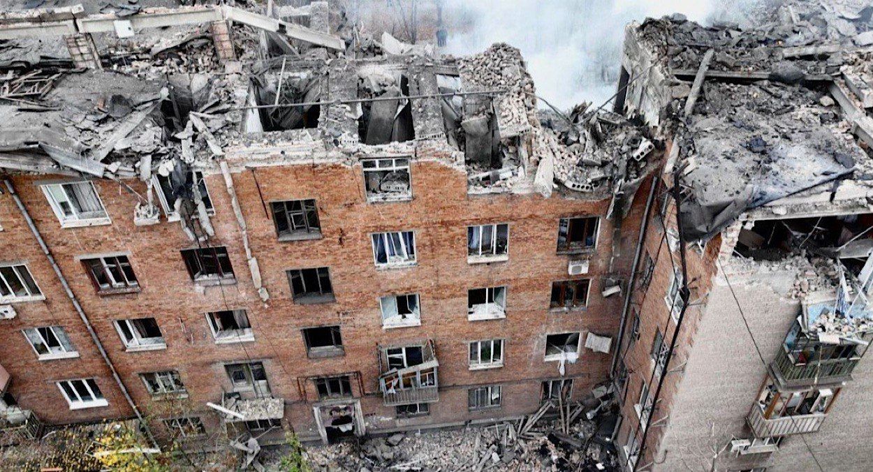 Ракетний удар по Кривому Рогу: семеро постраждалих, серед них діти - 24 Канал Ракетний удар по Кривому Рогу: семеро постраждалих, серед них діти - 24 Канал