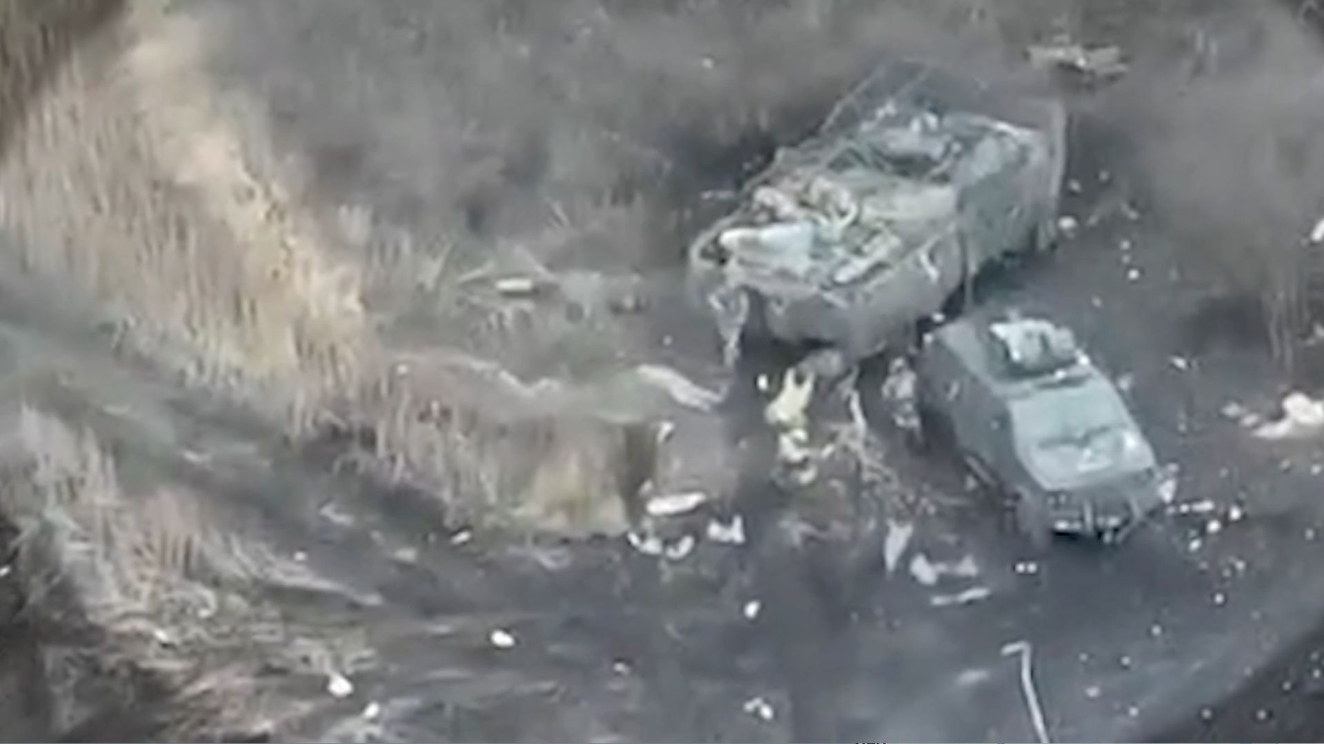 Россияне казнили двух военнопленных в Курской области Россияне казнили двух военнопленных в Курской области